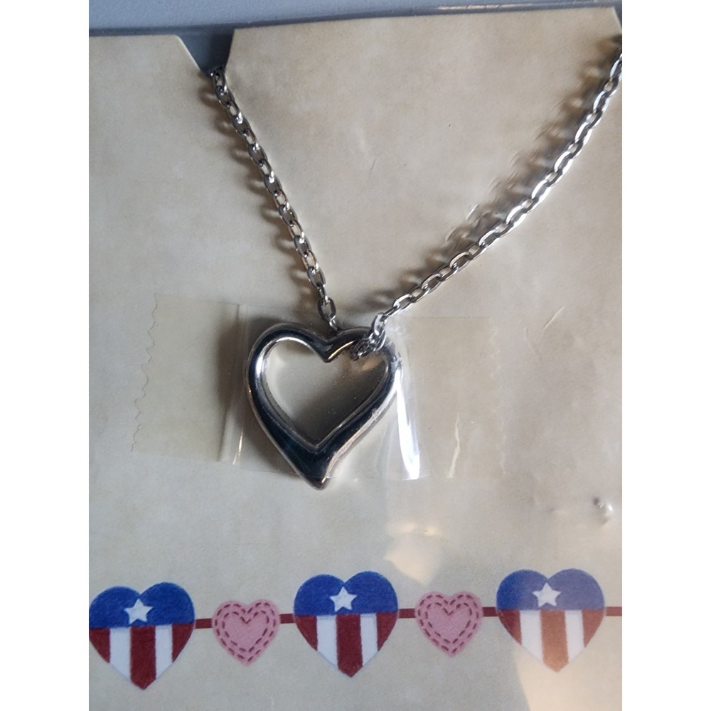 VFW Veterans Foreign Wars Keepsake Silvertone Heart Charm Chain Necklace COA - Picture 3 of 4